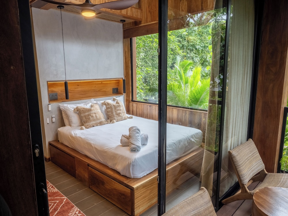 Palmar Beach Lodge 32/68