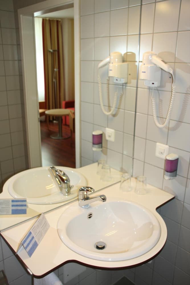 De La Paix Hotel 26/43