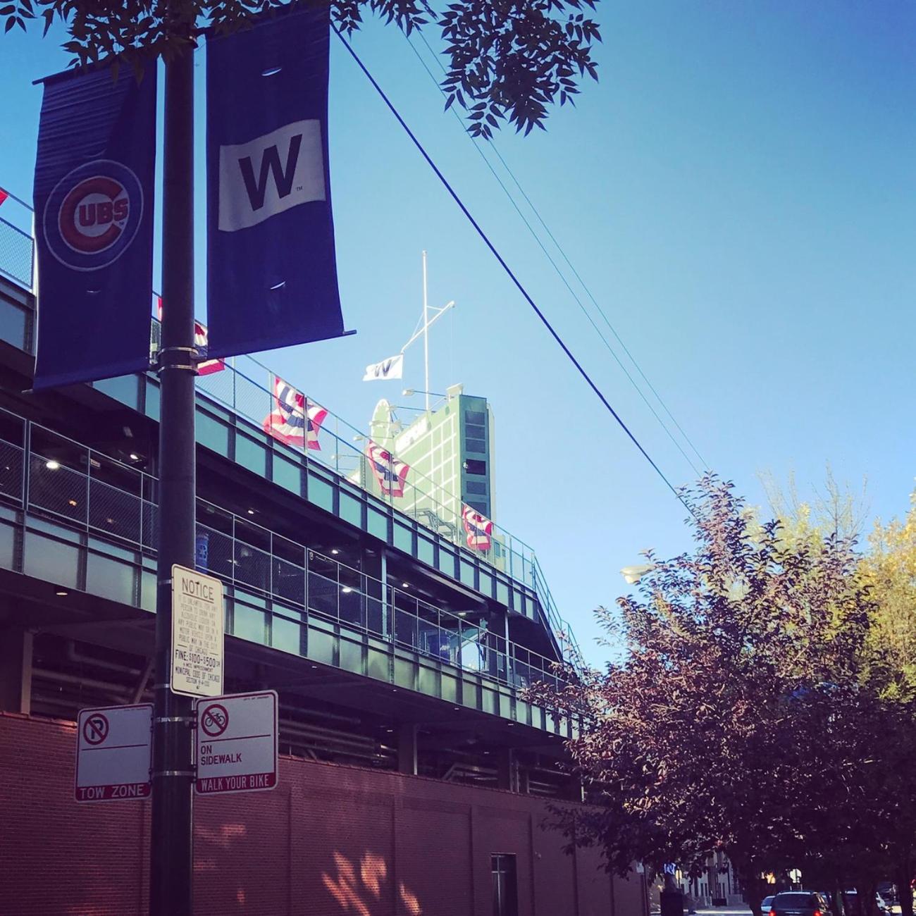 Wrigley Hostel - Adults Only 4/48