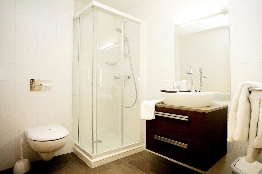 Kyriad Vannes Centre Ville 25/64