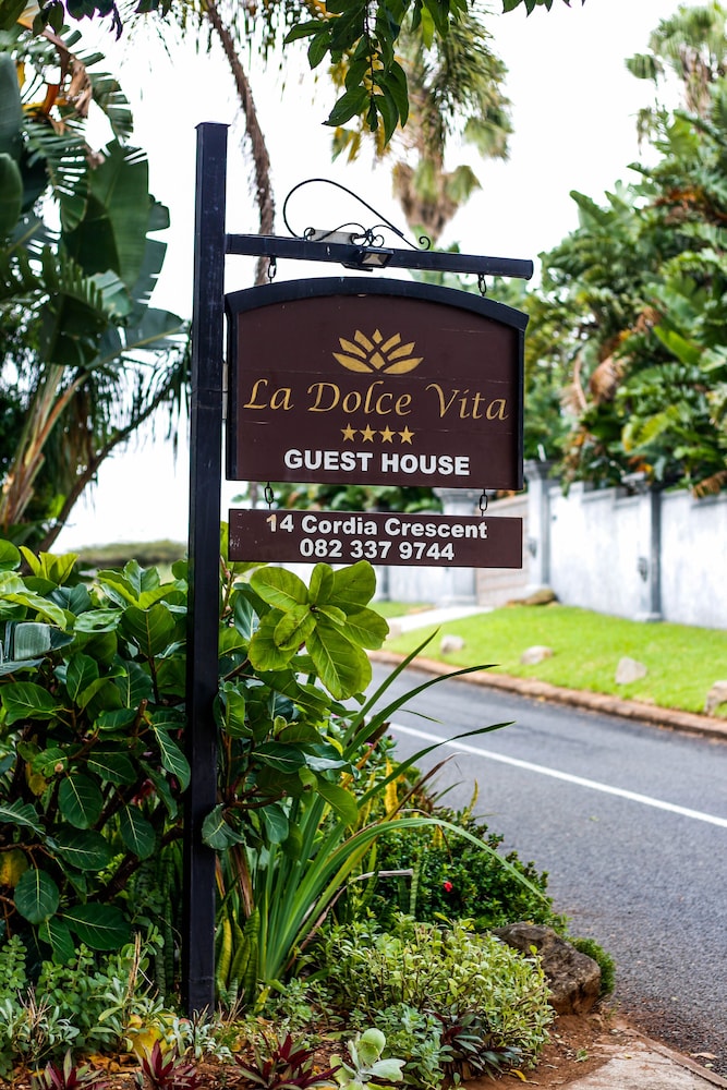 La Dolce Vita Guest House 2/50