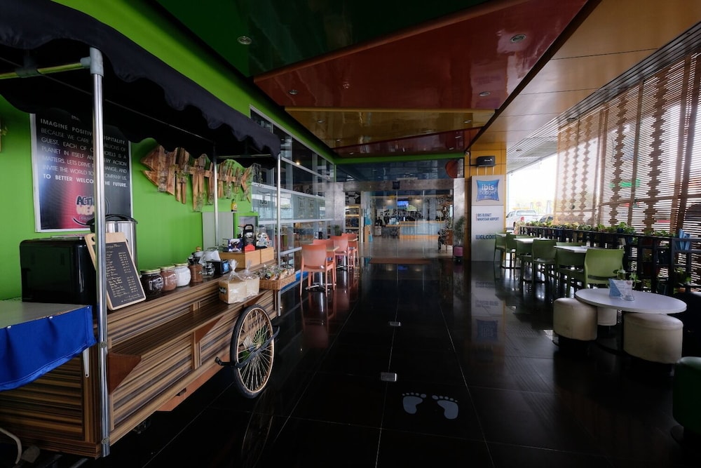 Cordia Hotel Makassar Airport 45/47