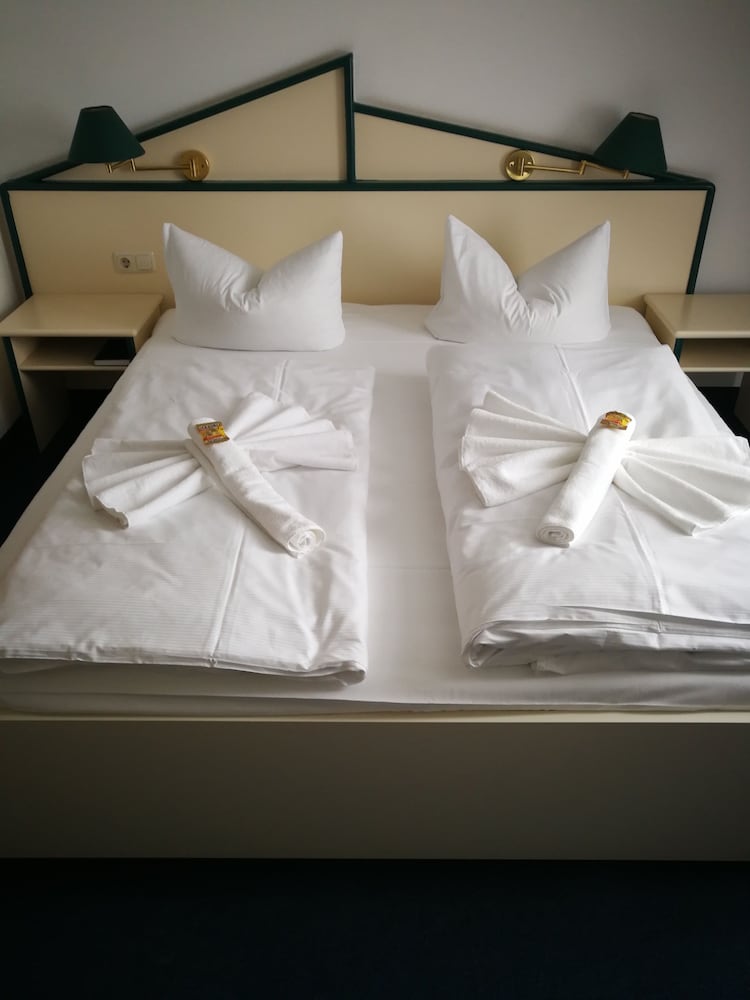 Hotel 3 Linden 26/45