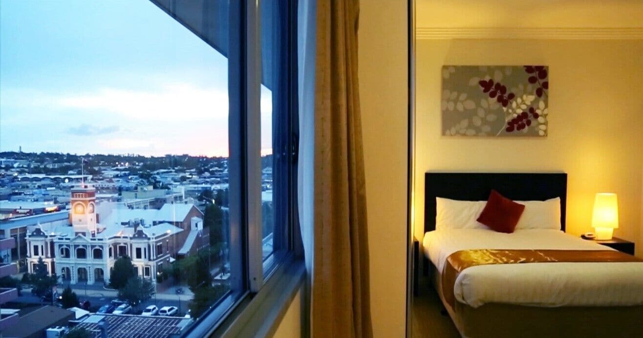 2 BEDROOMS, APARTMENT