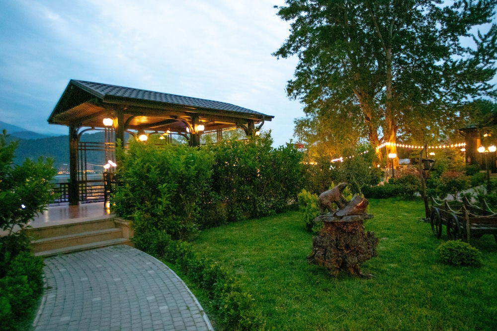 Nohur Hotel Gabala 37/46