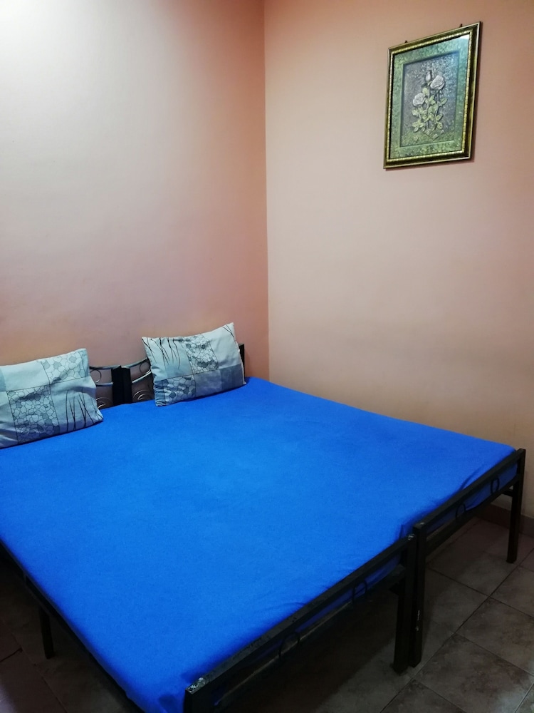 Budget, Double Bed
