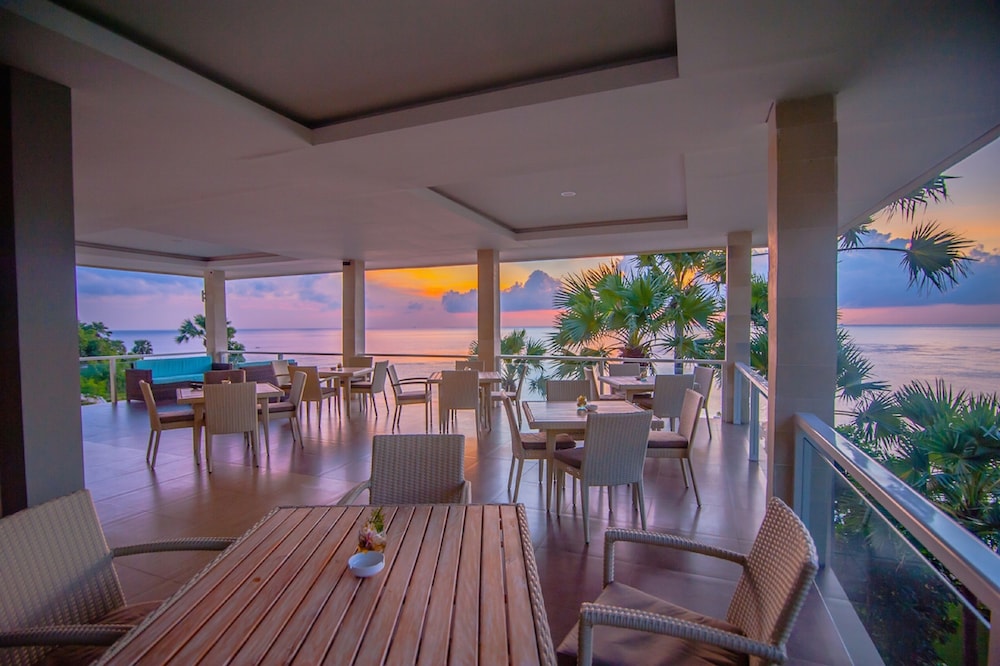 AMED DREAM IBUS BEACH CLUB 38/46