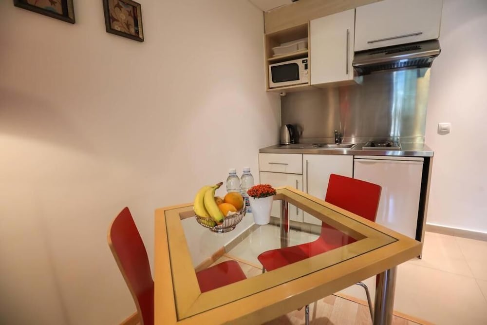 Sky Suites 47/61