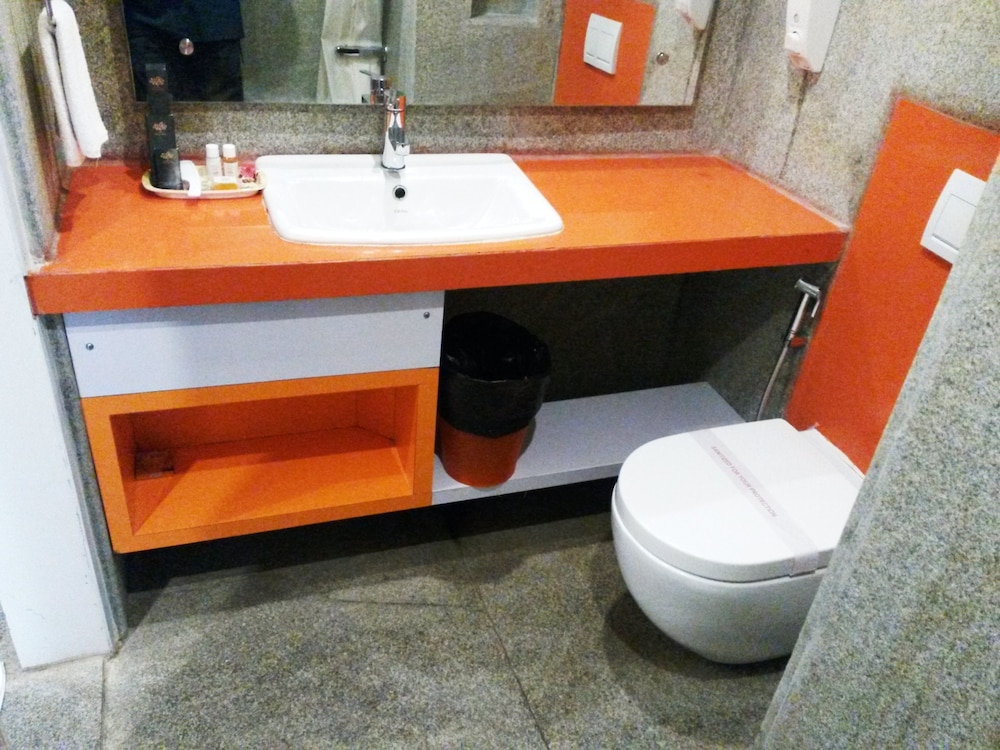 Mango Hotels Prangan - Bhubaneshwar 24/27