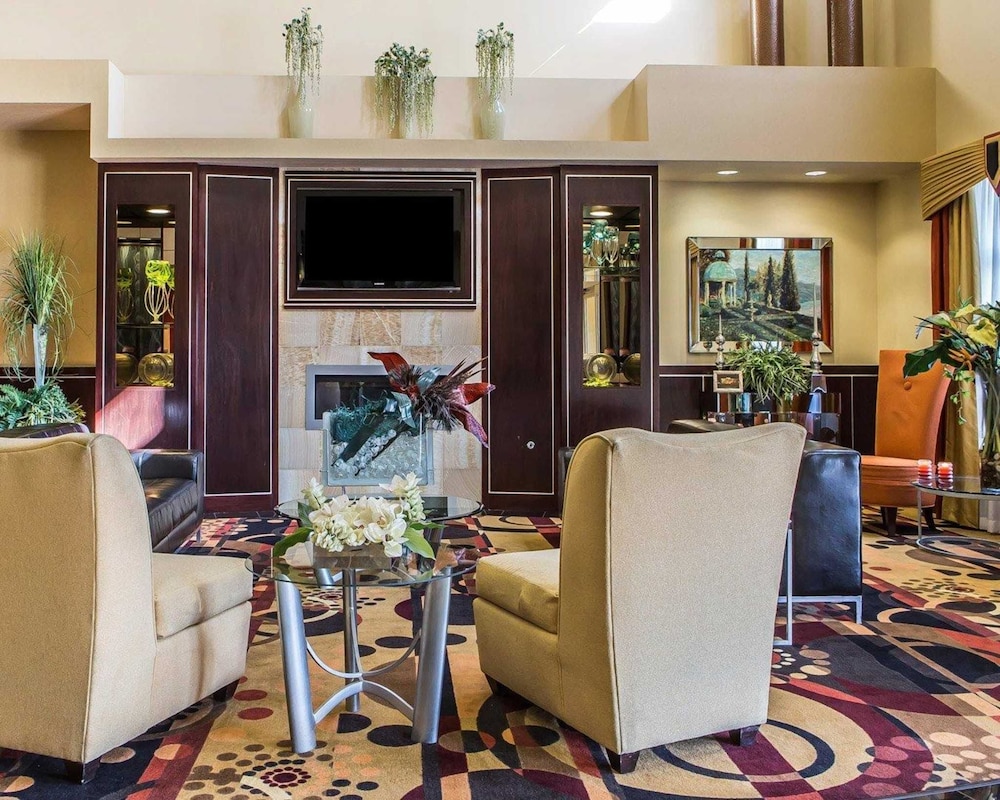 Comfort Suites Troy-I75 56/69