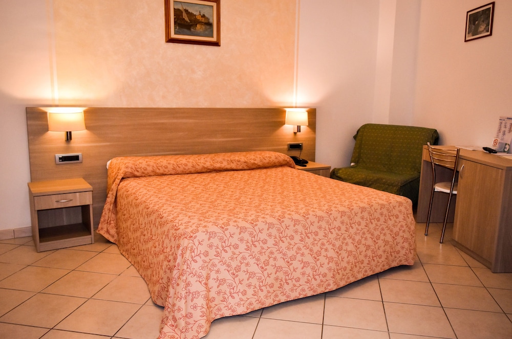 Hotel Condor 17/71