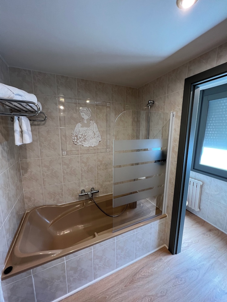 HOTEL IMPERIAL(ex. HUSA IMPERIAL) 30/50