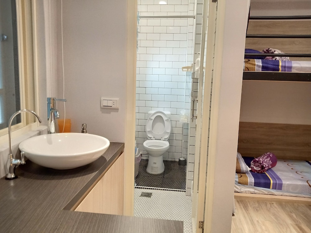 Df Park Space Hostel 47/50