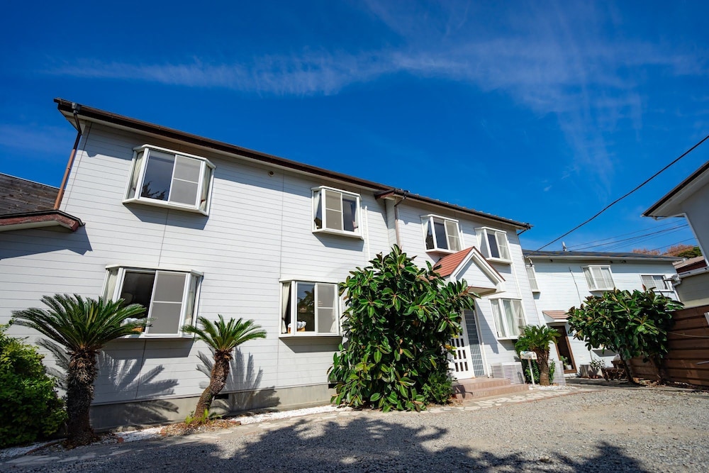 Beachside Inn Shirahama 7/66