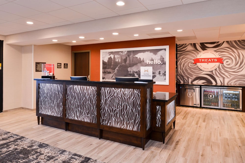 Hampton Inn El Centro 14/58