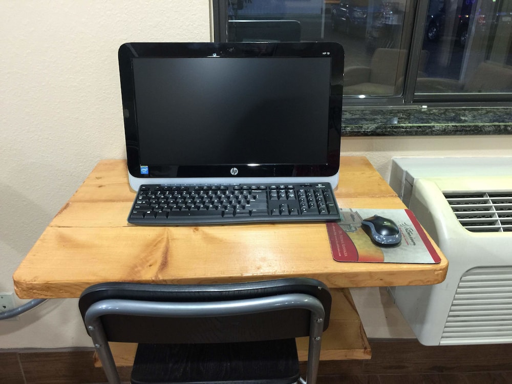 Super 8 By Wyndham Cedar City 28/31