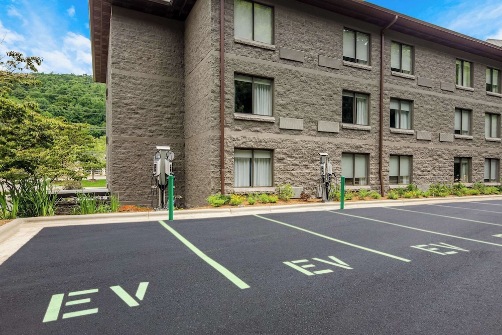 Graystone Lodge, an Ascend Collection Hotel 43/50