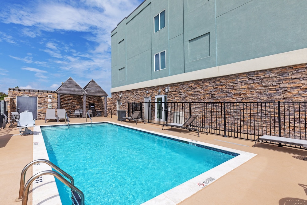 Holiday Inn Express & Suites Rockport - Bay View 1/51