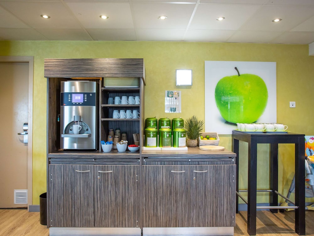 Ibis Styles Bourges 3/48