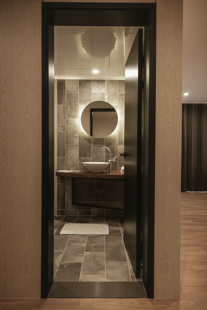 LeMain Hotel Seogwipo photo4