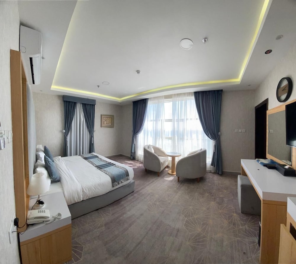Rose Land Hotel 30/60