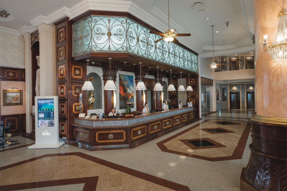 lobby