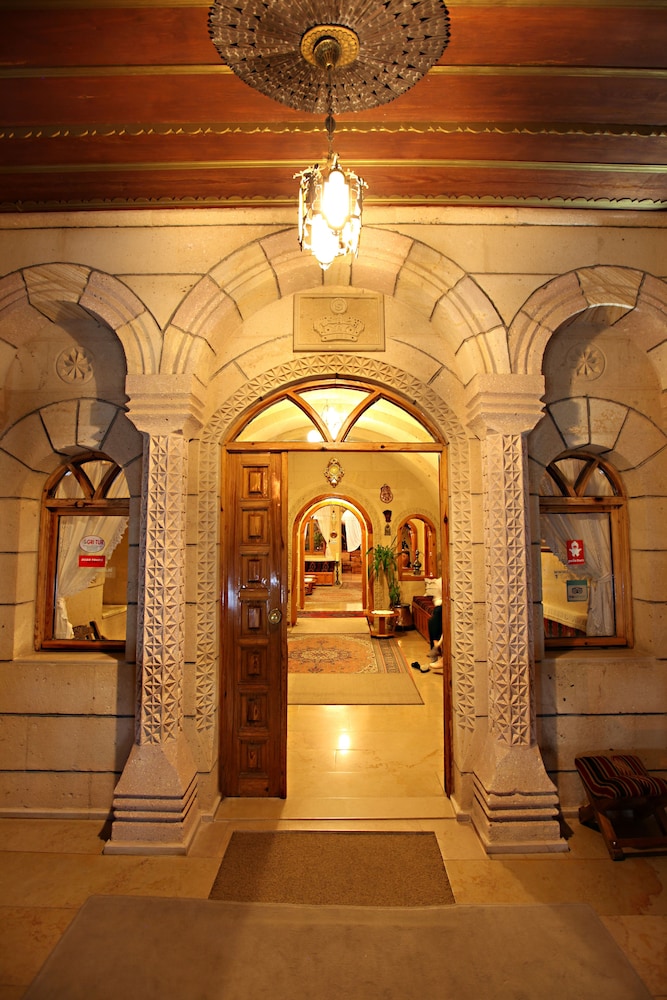 Kral Hotel 7/26