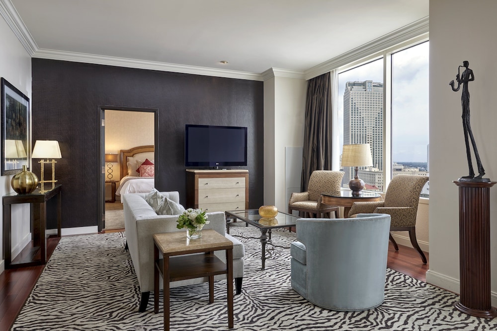 Loews New Orleans Hotel 58/72