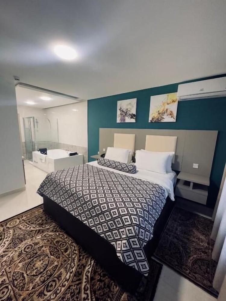 Olive Tree Hotel 22/50