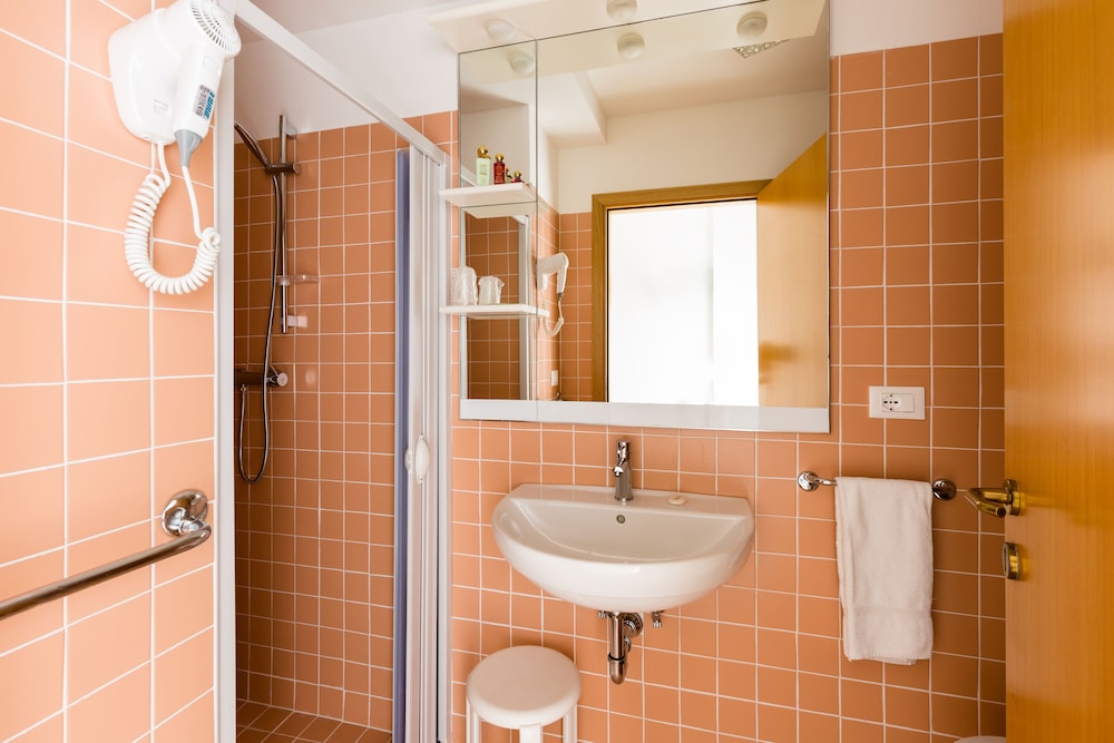 Hotel Cavallino Bianco 67/69