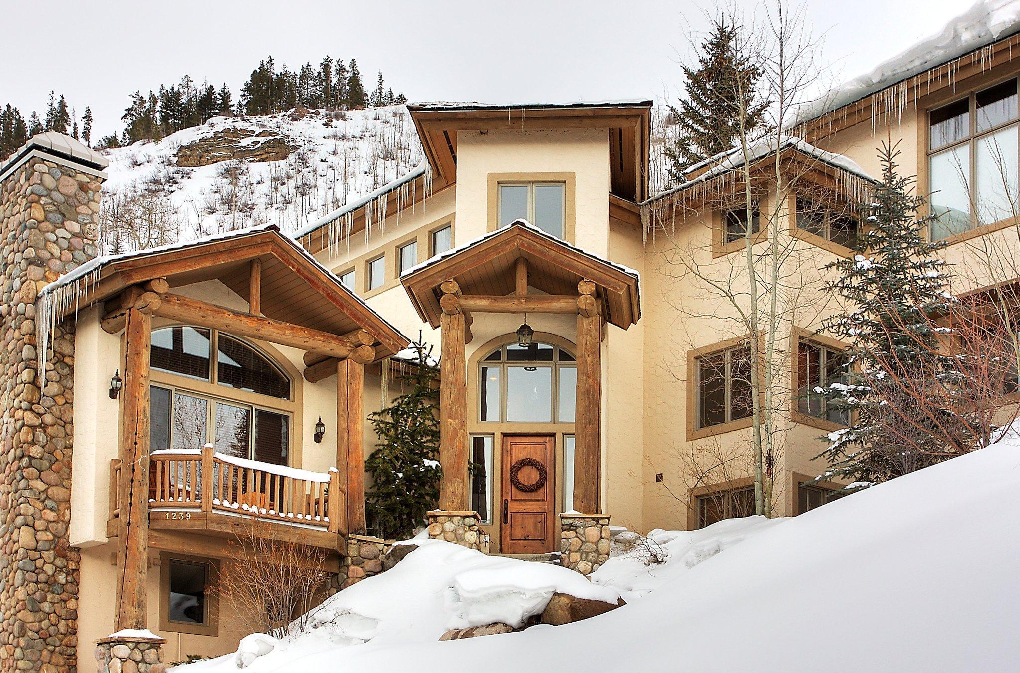 Vail Residences at Cascade Village 5/57