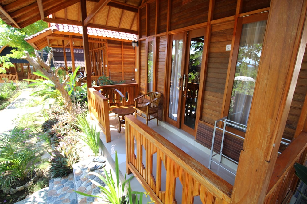 Sunset Hill Penida Resort 1/64