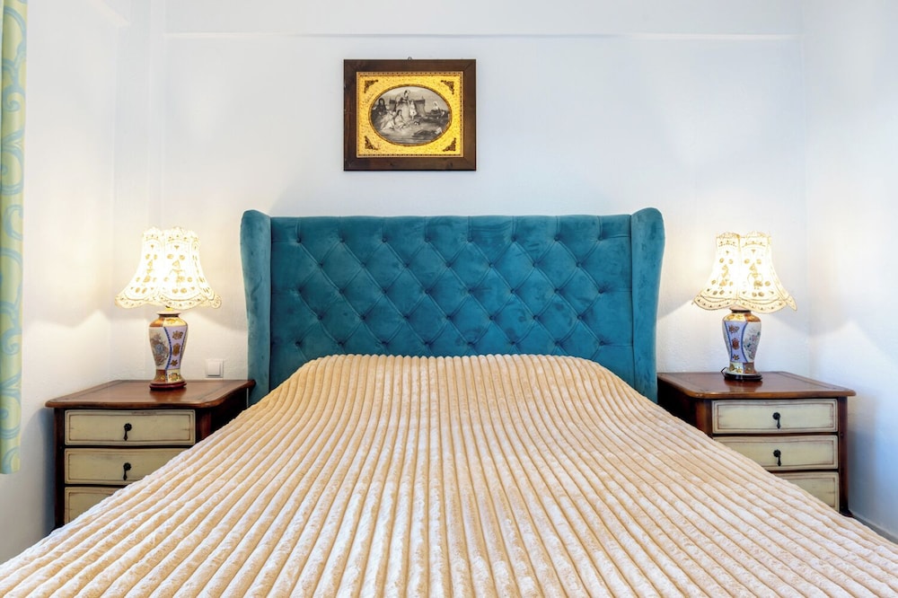 Assa Maris Beach Hotel 60/108