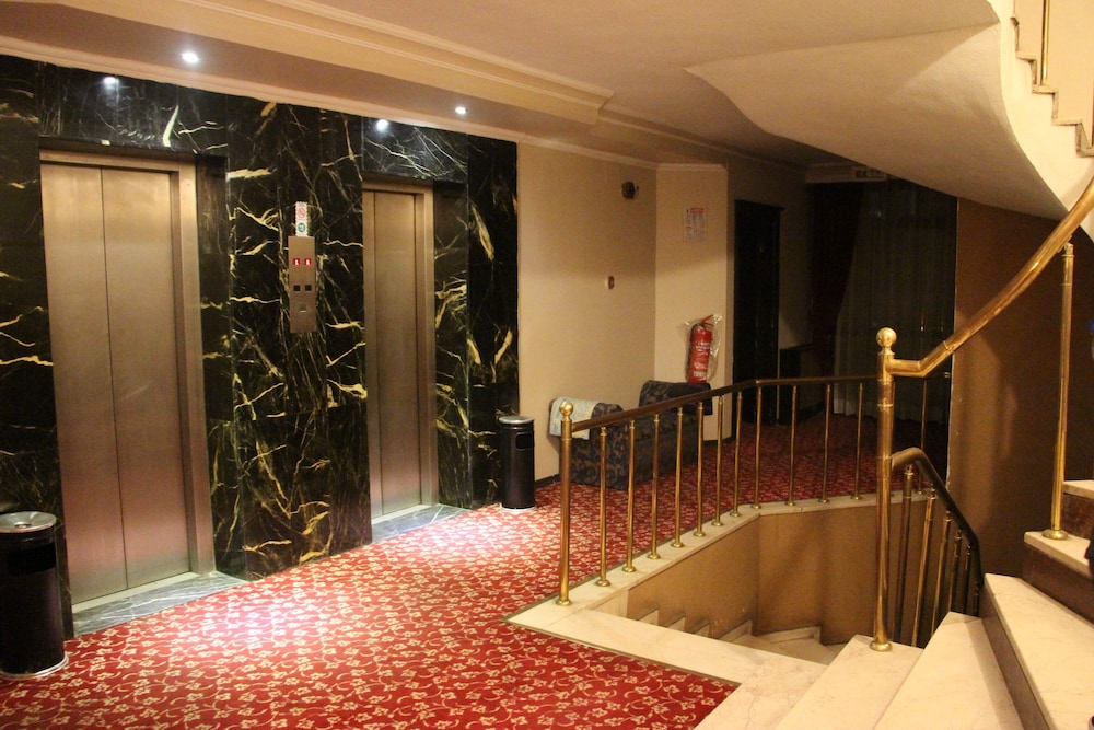 Hotel Akyuz 24/50