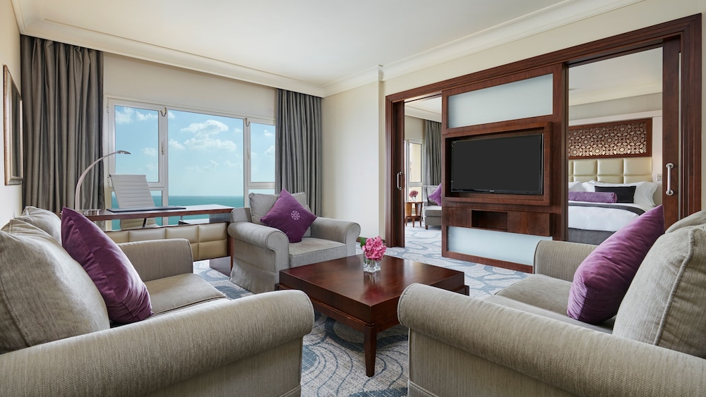 InterContinental Doha Beach and Spa 45/82