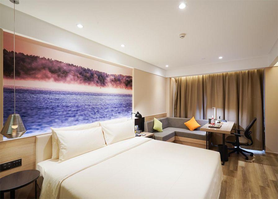 Elegant, Double Bed