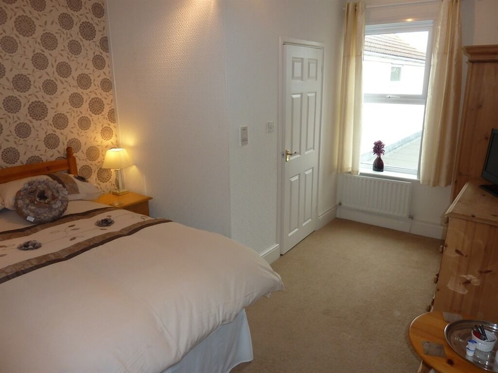 The Stanley Guest House 2/7