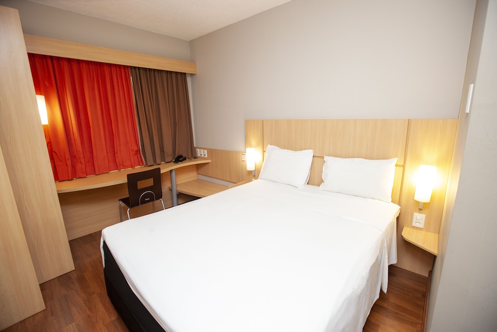 STANDARD, DOUBLE BED