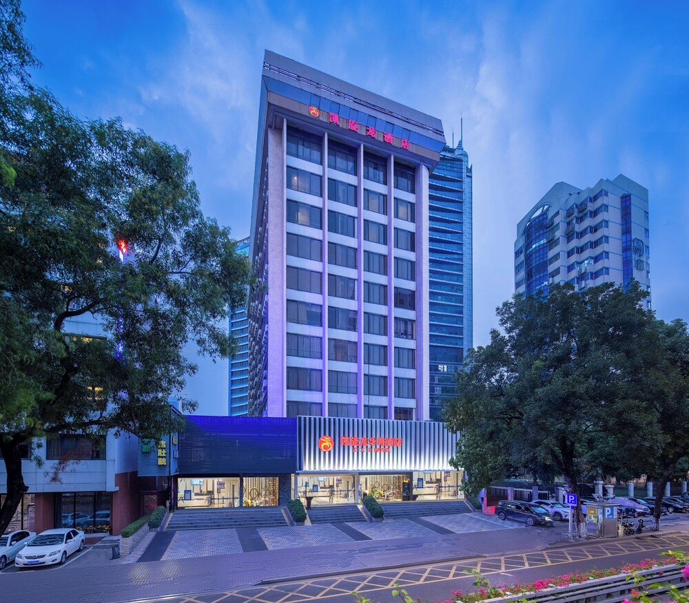 Kaiserdom Hotel Huayue 3/50
