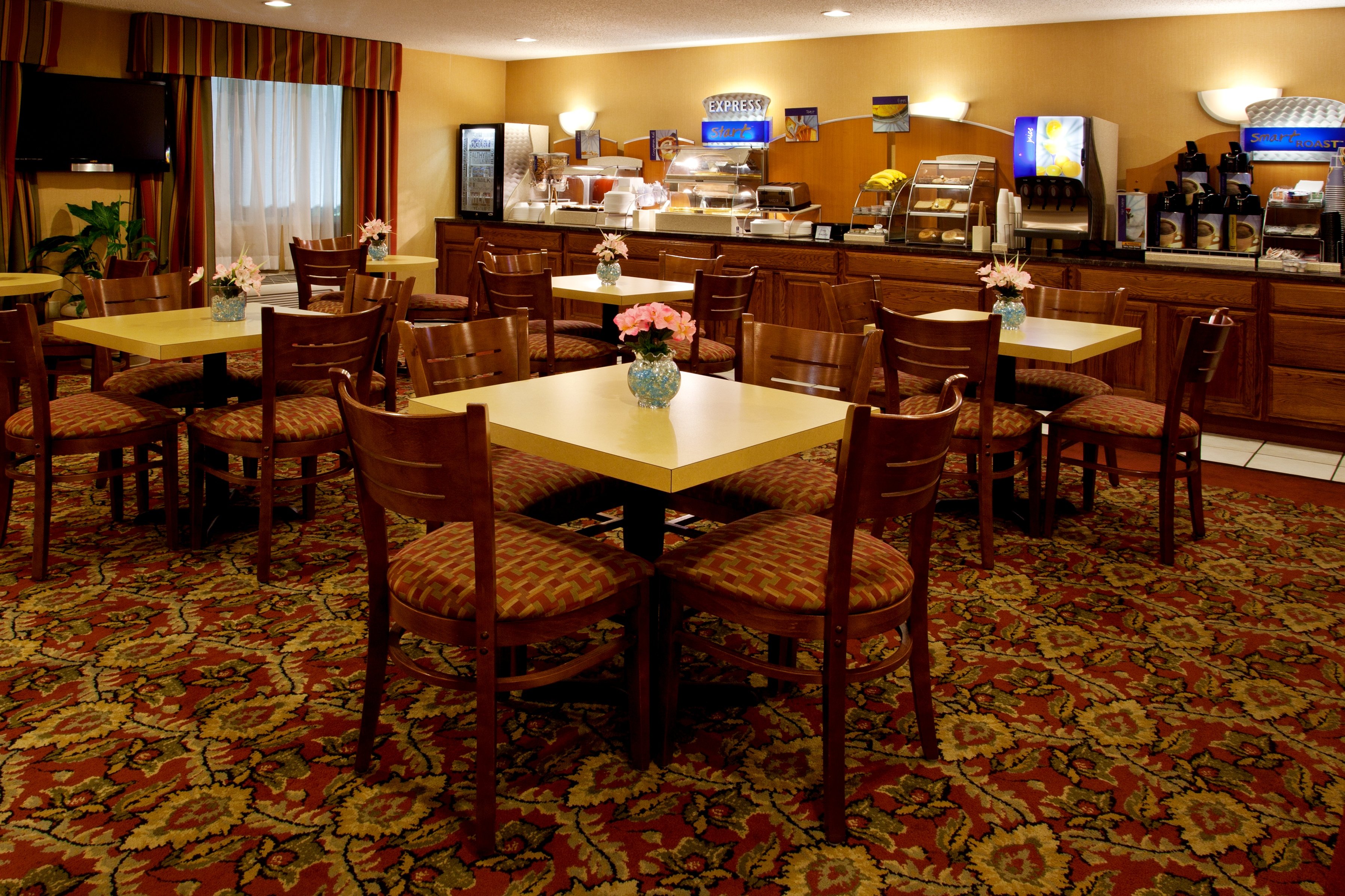 Holiday Inn Express Mt Vernon 28/41