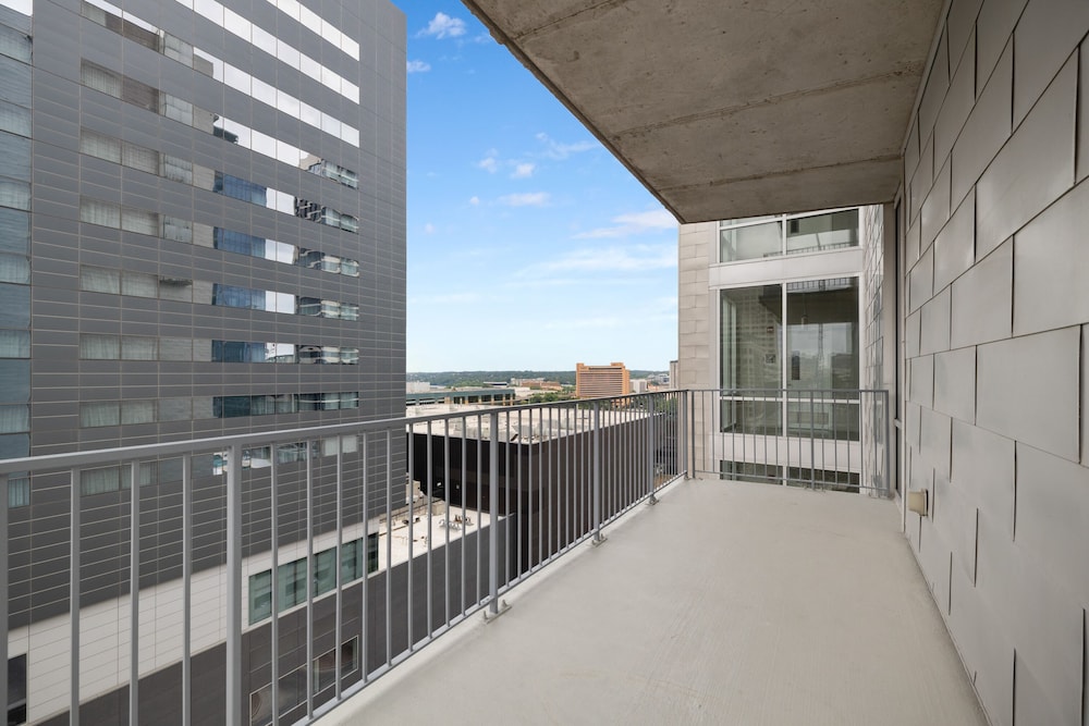 Kasa Austin 2nd Street Apartments 2/50