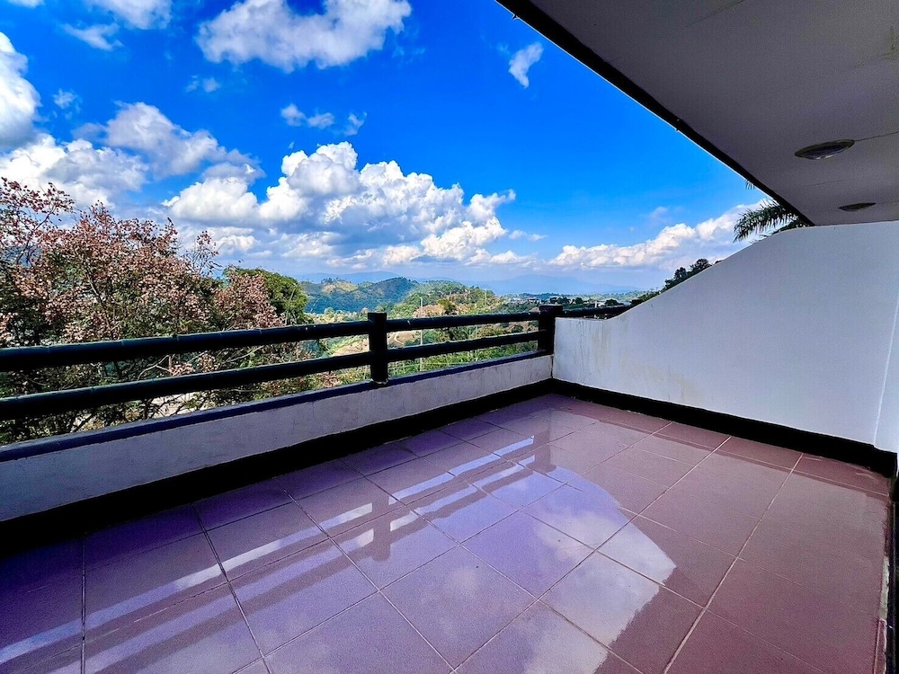 Mae Salong Villa 27/50