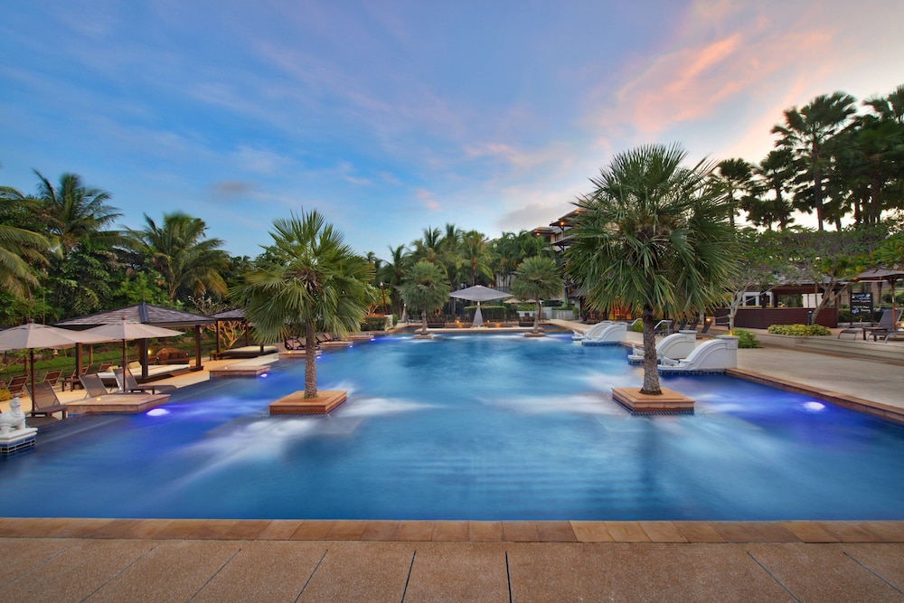 Marriott S Mai Khao Beach Phuket 14/65