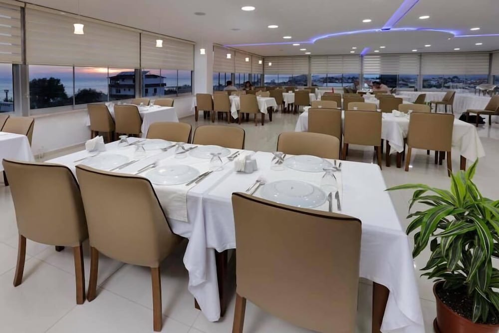 Agz Hotel 27/31