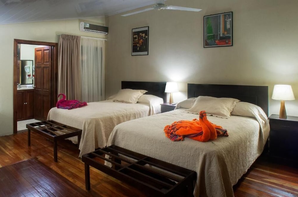 Selva Verde Lodge 12/68