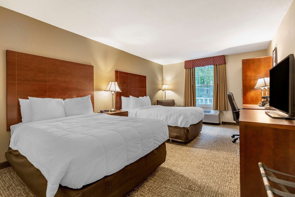 Comfort Inn Foxboro - Mansfield 13/38