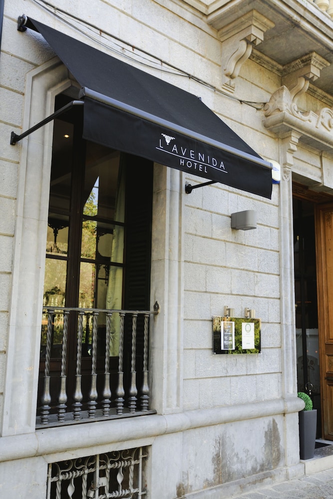 Hotel Lavenida 2/68