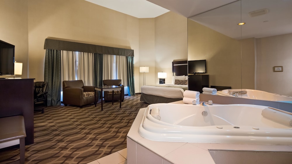 Best Western Plus Travel Hotel Toronto Airport 17/46