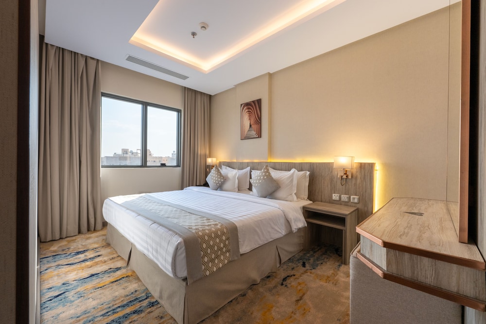 The Seasons Hotel 20/34