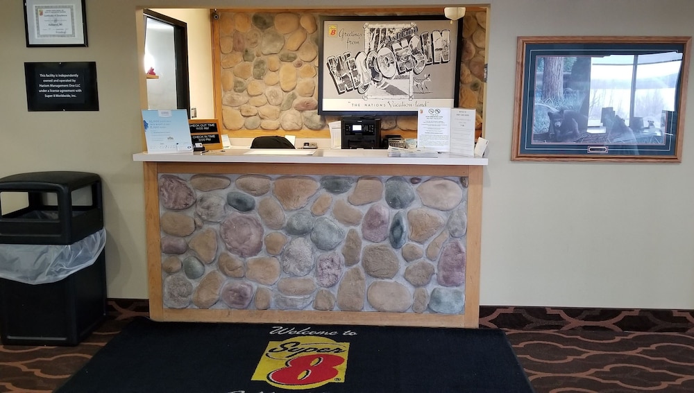 Super 8 by Wyndham Ashland 4/31